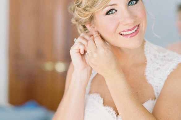 Beaufort Bride : Lowcountry Style | Bride's Side Beauty - http://www.beaufortbride.com