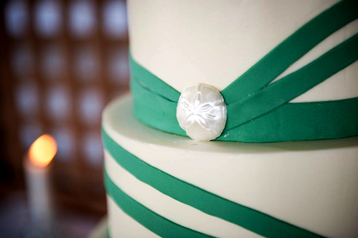 Beaufort Bride - Beautiful Wedding Cakes | Brown Sugar Custom Cakes - http://lowcountrybride.com