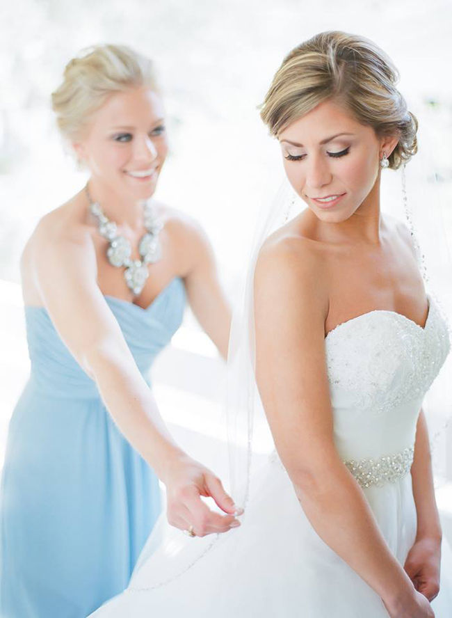 Beaufort Bride : Lowcountry Style | Bride's Side Beauty  - http://lowcountrybride.com