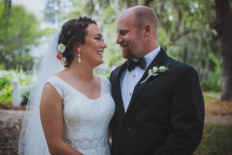 Beaufort Bride - Lowcountry Style | Brides Side Beauty - http://lowcountrybride.com