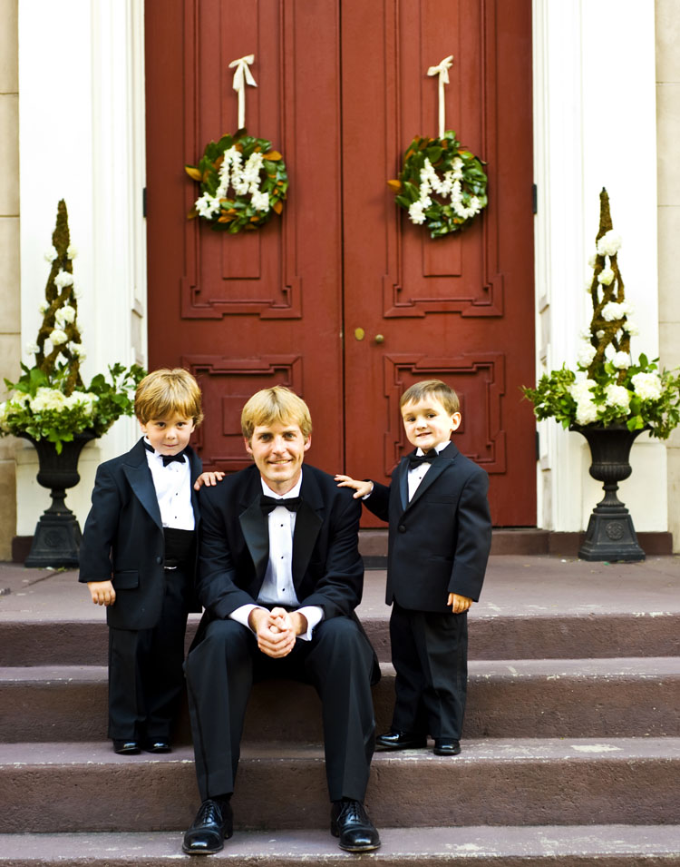 What Makes the Perfect Groomsmen | Lowcountry Bride