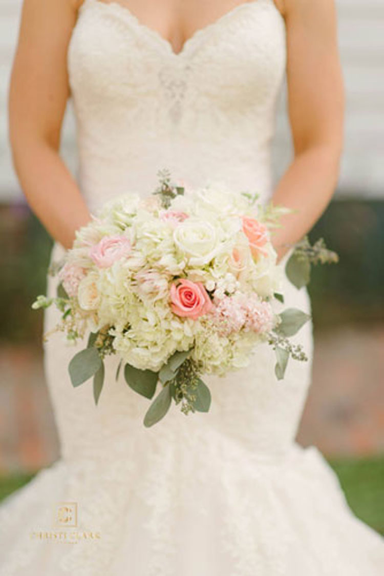 Spring Floral Arrangements | Lowcountry Bride