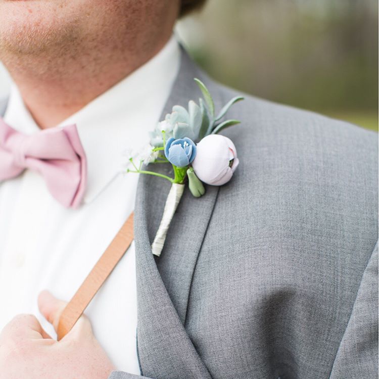 How to Wear a Boutonnière | Lowcountry Bride