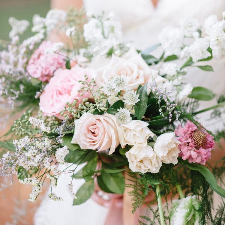 June Wedding Flowers | Lowcountry Bride