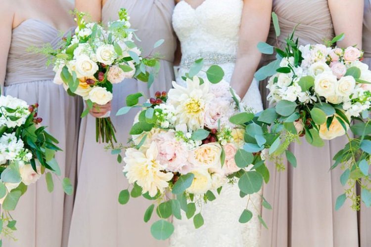 June Wedding Flowers | Lowcountry Bride